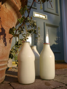 milk_bottles_high_quality-228x300