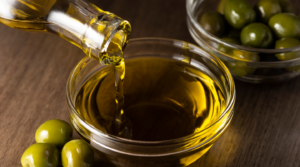 olive-oil-and-glass-the-perfect-match-300x167